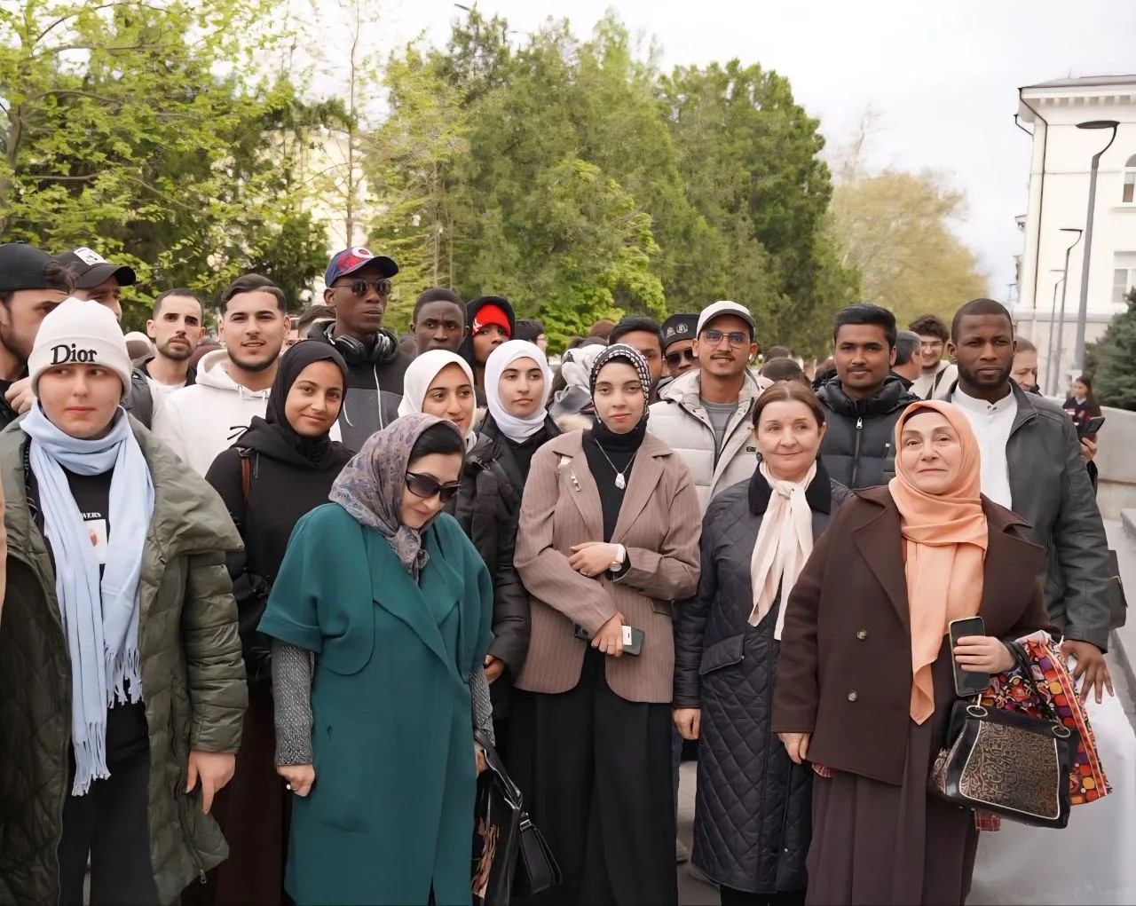 Память, объединяющая поколения: в ДГУ прошла акция «15 дней до Победы»